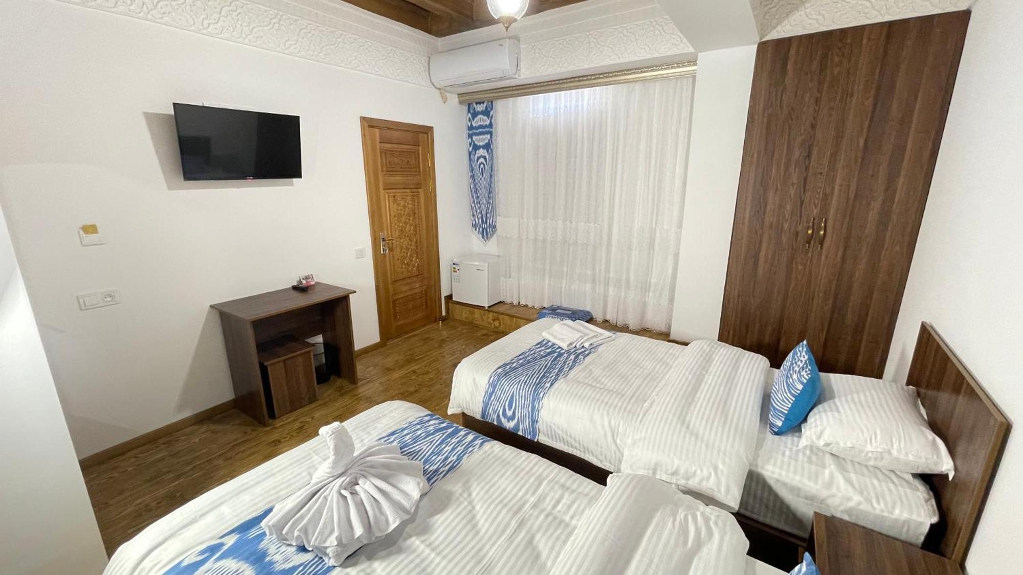 בוקורו Mahbubakhon Guest House In Old City מראה חיצוני תמונה